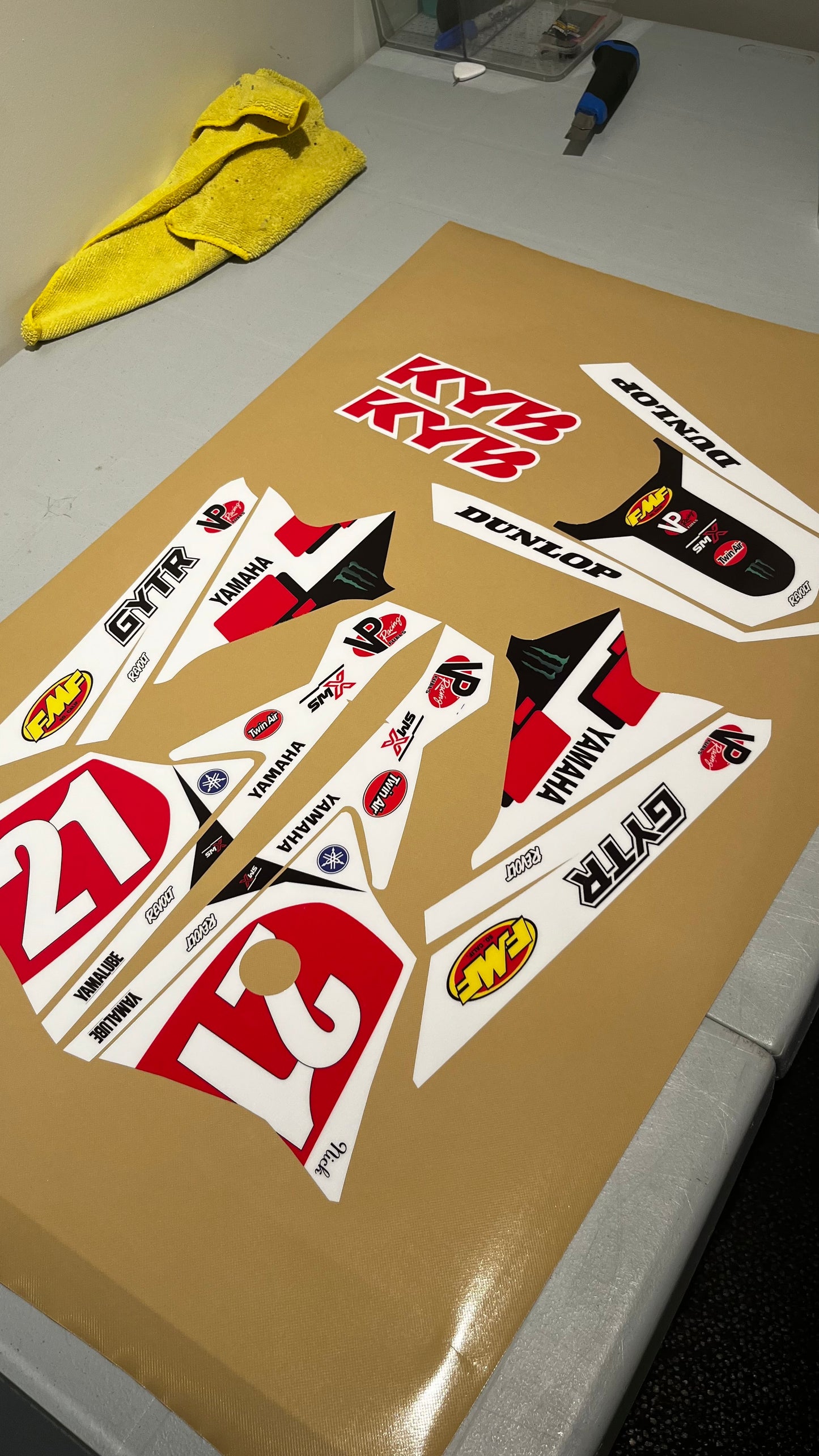 “MxNick Yamaha” yozma in10 decal kit