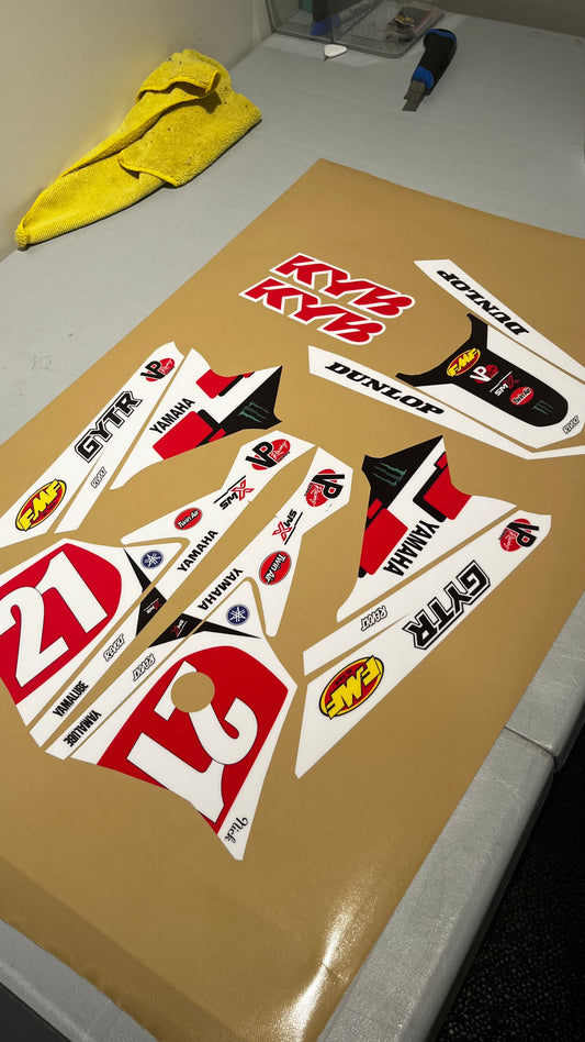 “MxNick Yamaha” yozma in10 decal kit