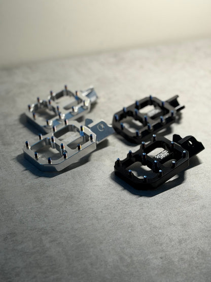 CNC Titanium Foot Pegs