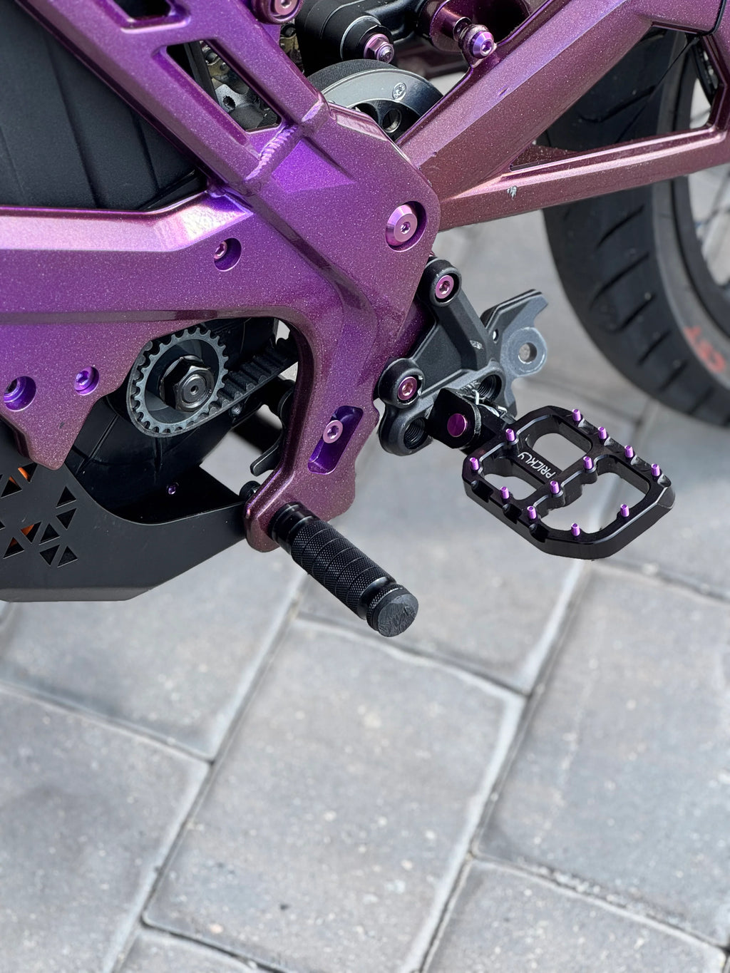 shift lock pegs